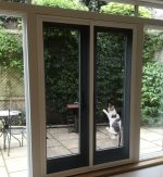 Pet-paw-proof-resistant-insect-flyscreen-mesh- cat-dog-enclosure-heavy dutydoor climbing cat-replacement